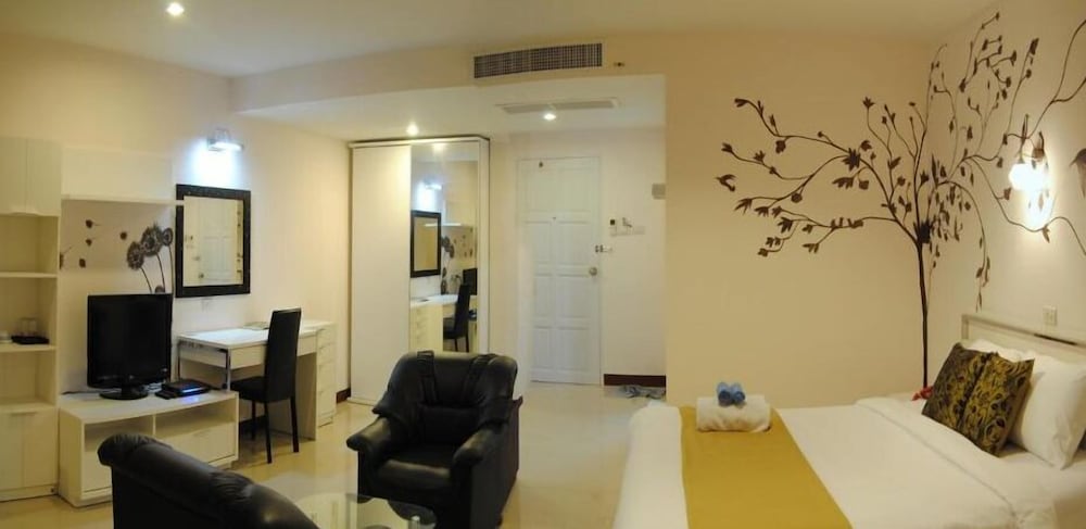 Baan Manthana Hotel 29/50