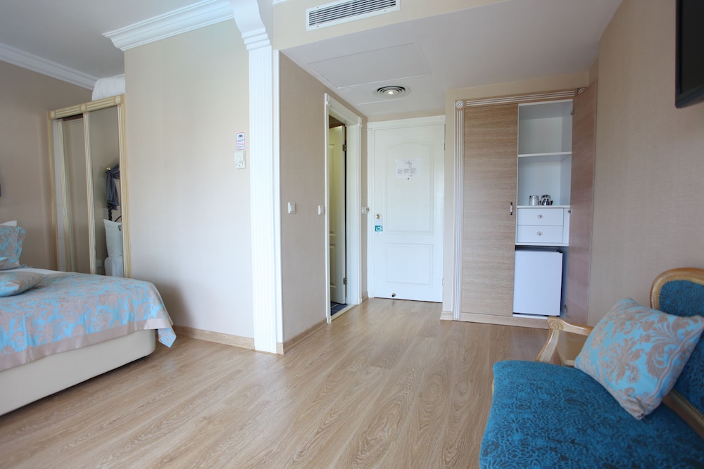 Pasha Princess - Adults Only 17/50