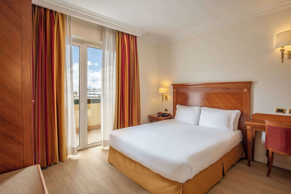 Standard, Double or Twin Bed