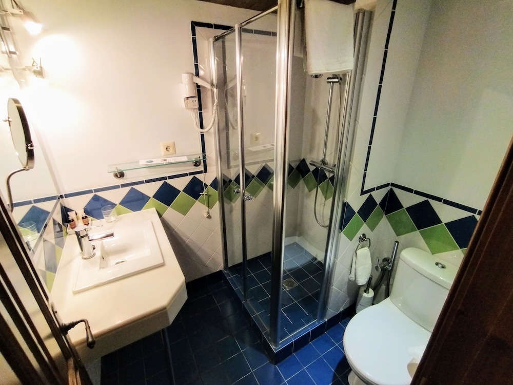 Apartamentos Alhambra 21/75
