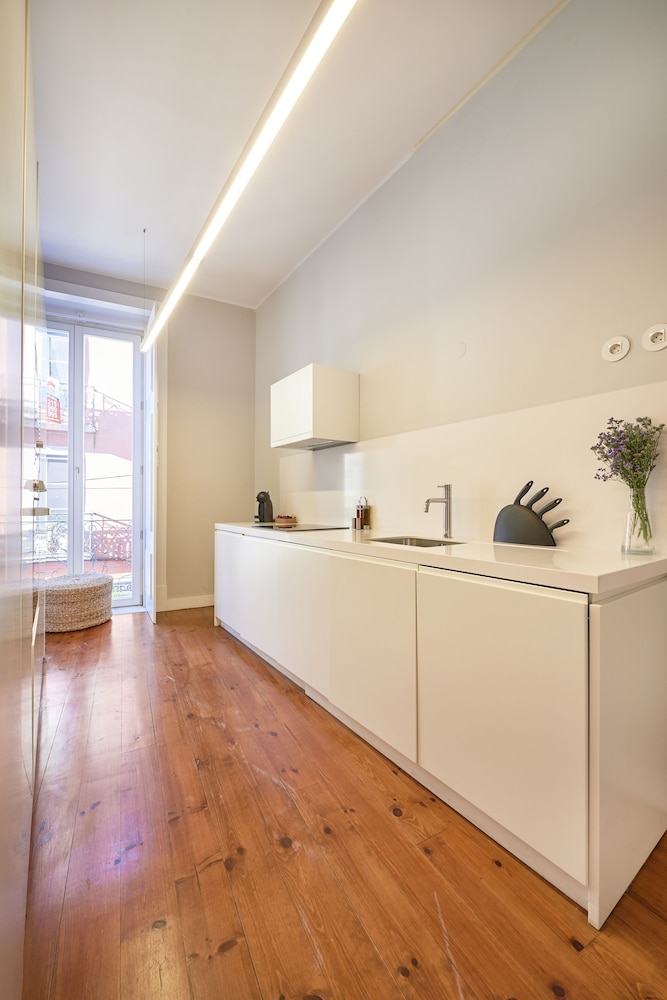 Lisbon Five Stars Apartments Combro 7 5/50