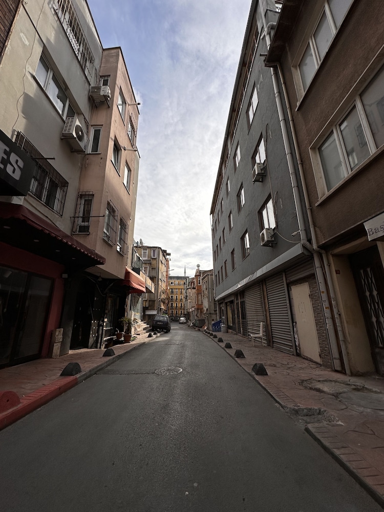 Taksim La Marino Hotel 39/50