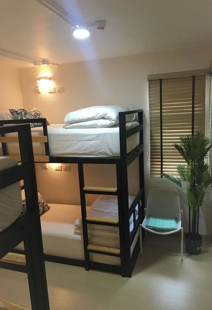 Bangkok Saran Poshtel 51/64