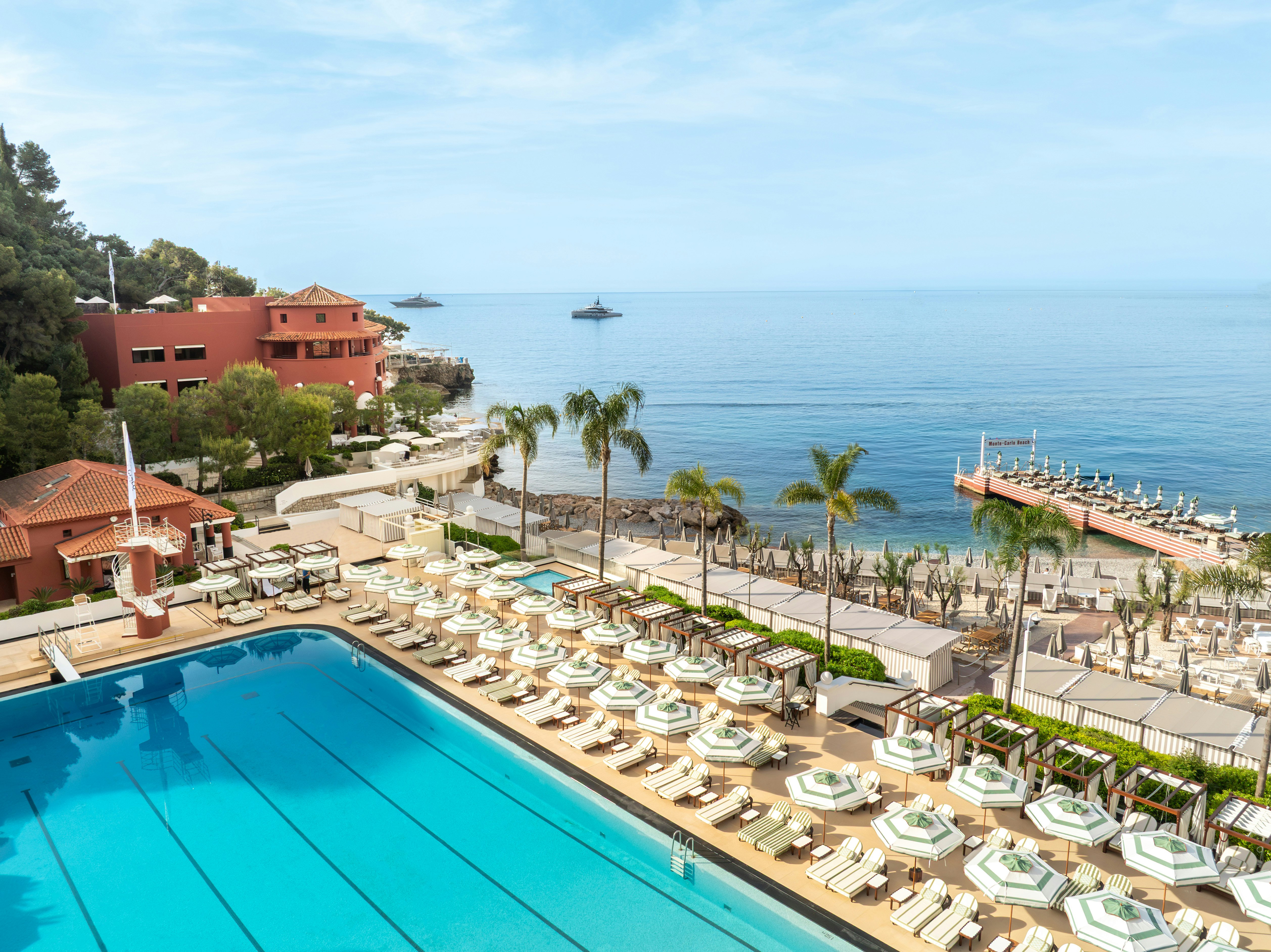 Monte-Carlo Beach Hotel 43/47