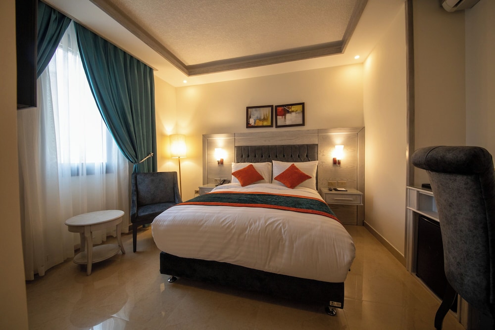 Petra Canyon Hotel Petra 33/51
