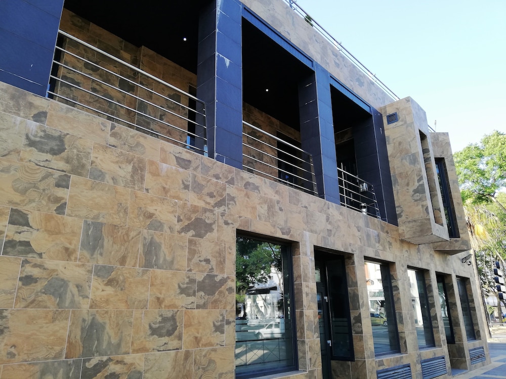 LB Lebrija Hotel & Terrace 5/65