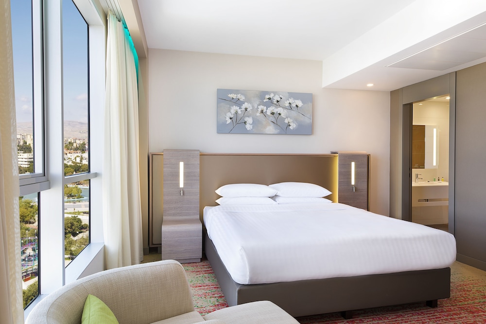 Park Mall Hotel & Conference Center 4/38