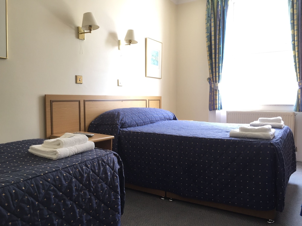 Brompton Hotel 28/60