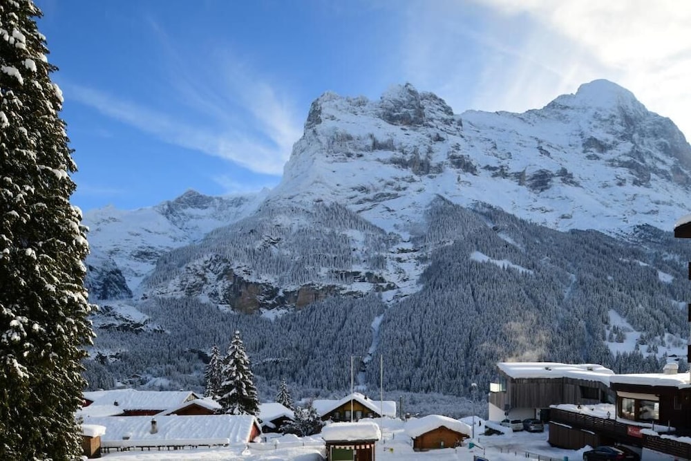 Grindelwalderhof 74/79