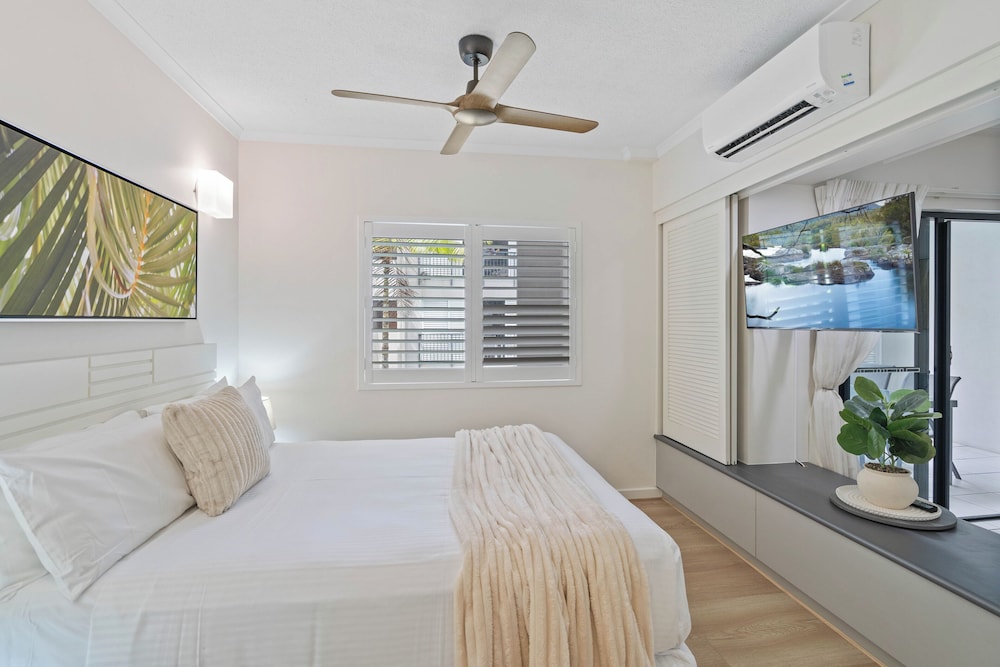 Blue Lagoon Resort 24/60