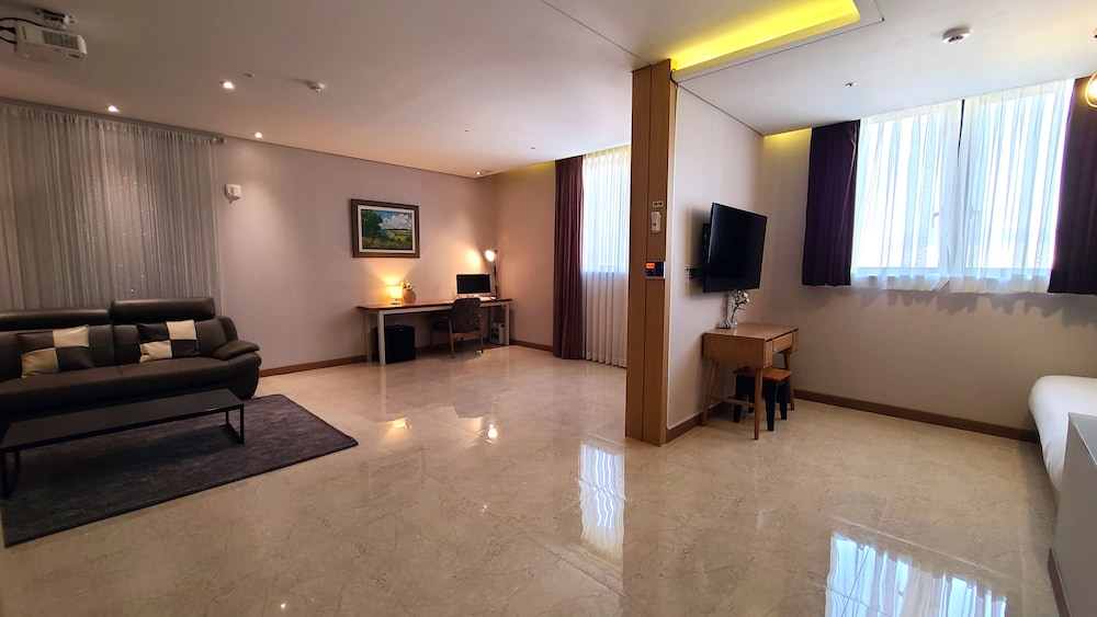 Benikea Yangsan Hotel 36/49
