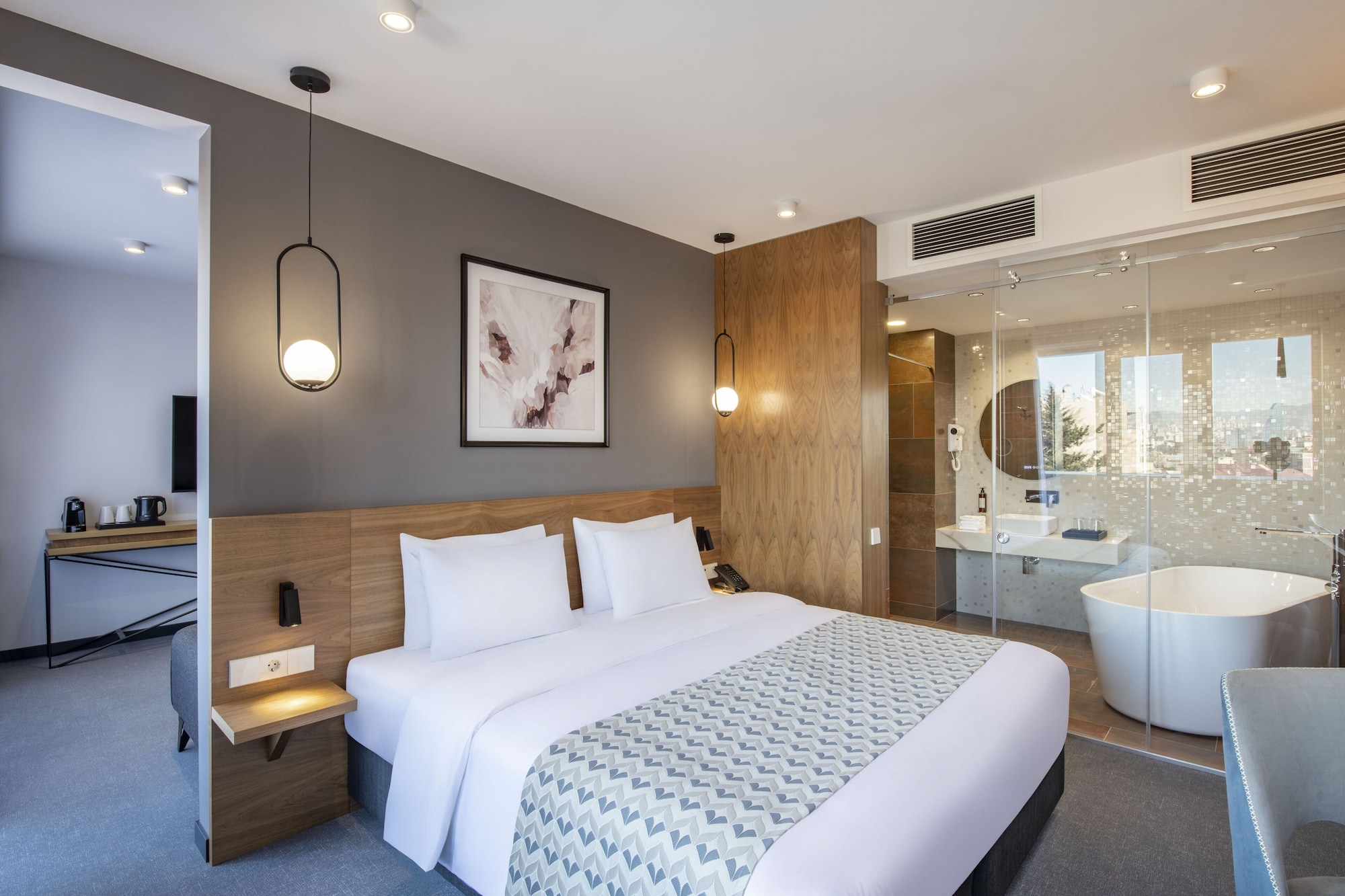 EXECUTIVE, DOUBLE BED