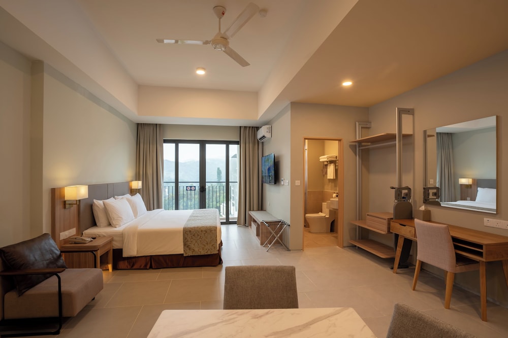 Zenith Suites Cameron 33/68