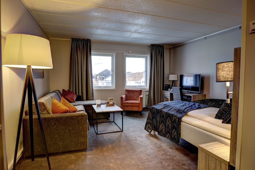 Radisson Blu Polar Spitsbergen 48/67