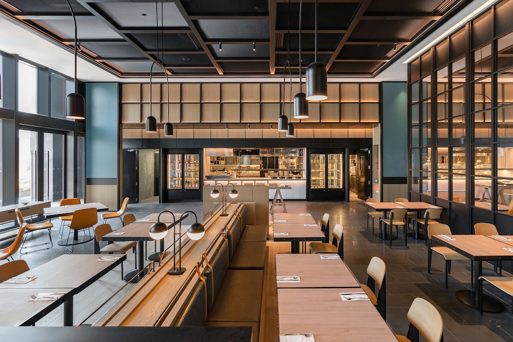Four Points by Sheraton Taipei Bali 35/50