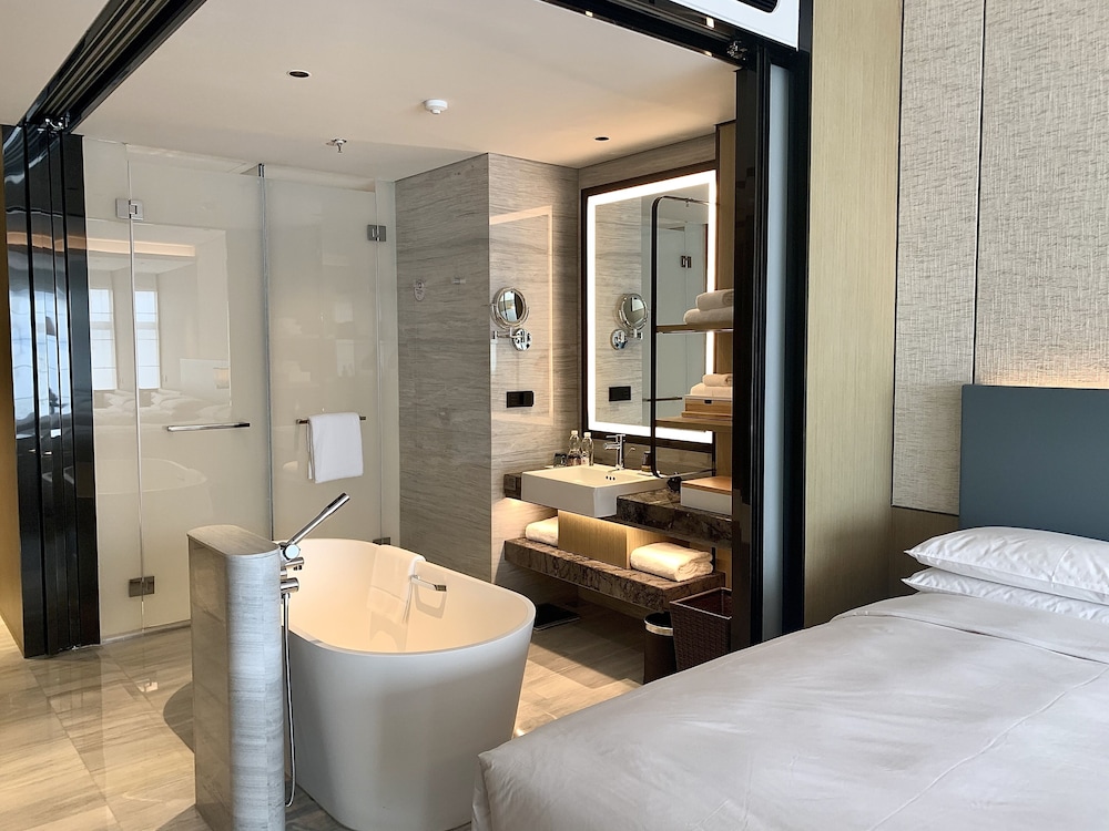 Xuzhou Marriott Hotel Lakeview 14/47