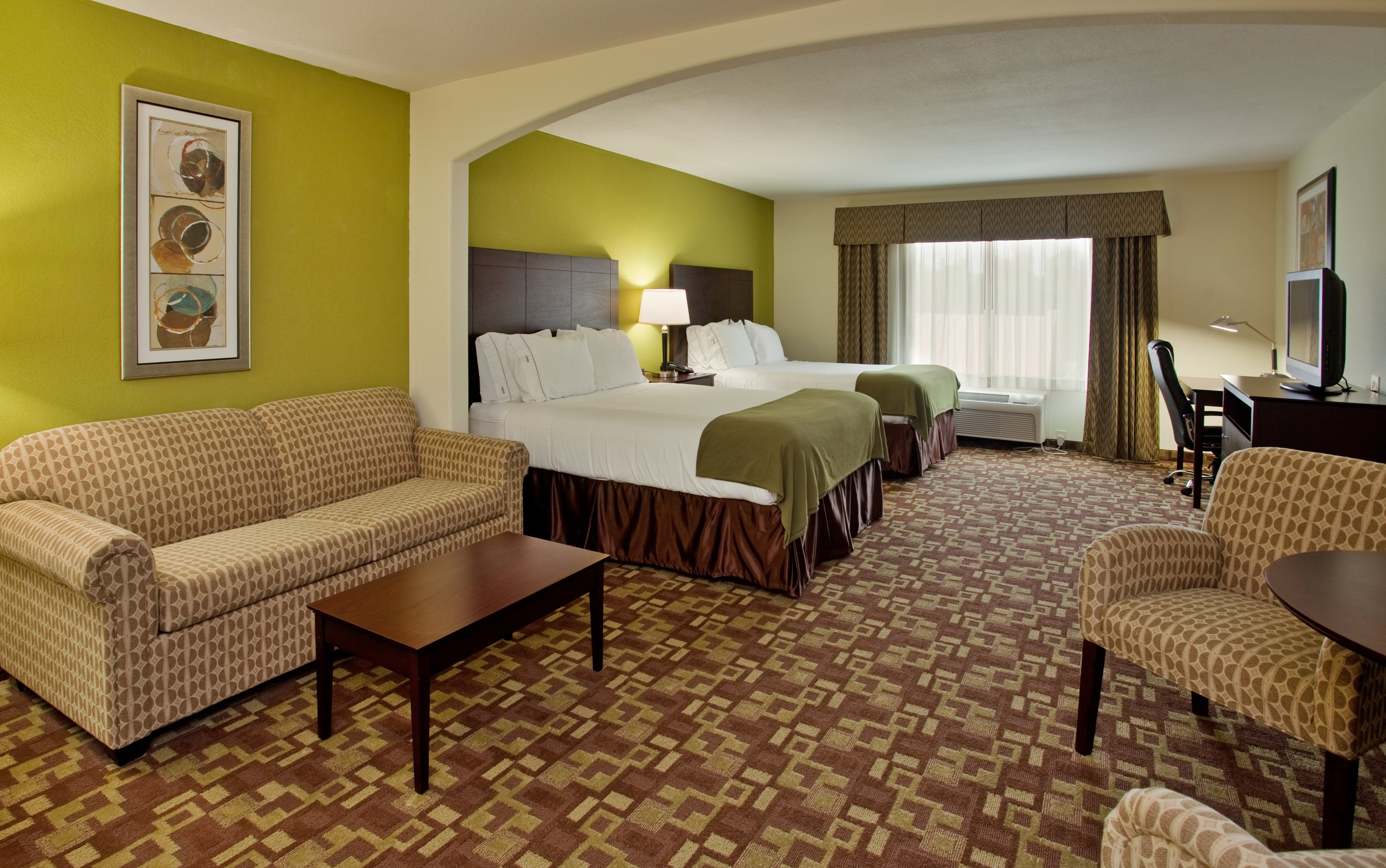 Holiday Inn Express Hotel Amp Stes Kansas City Sports Complex 19/55