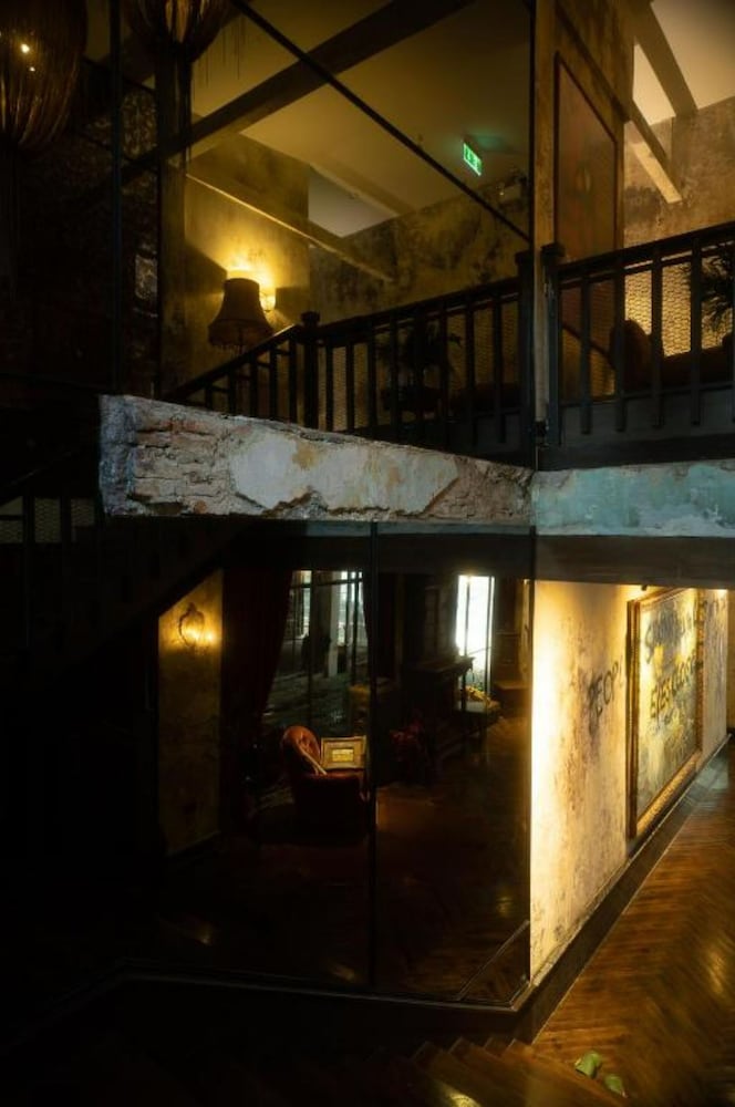 Baan Tuk Din Hotel 34/50