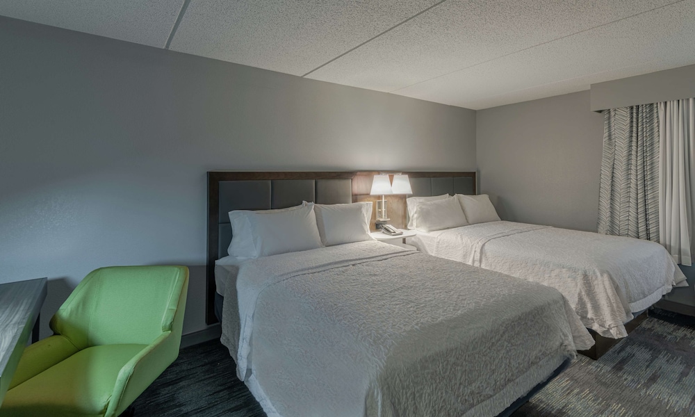 Hampton Inn Waldorf 19/47