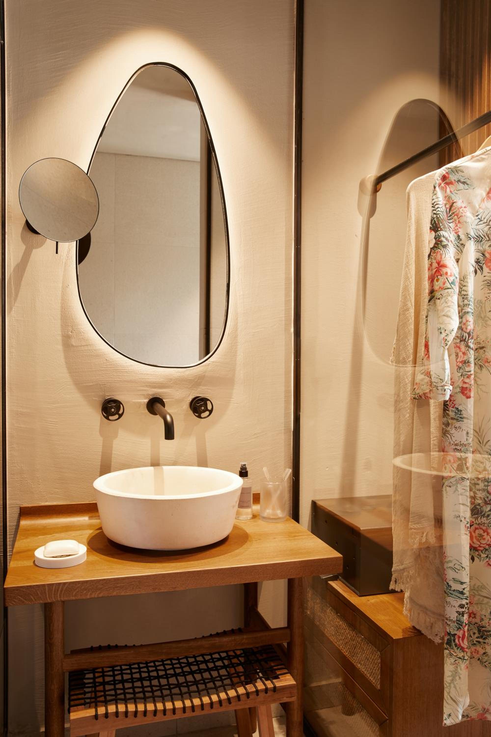 Room, Double Bed, Pool View, The Syntopia Hotel 6/6