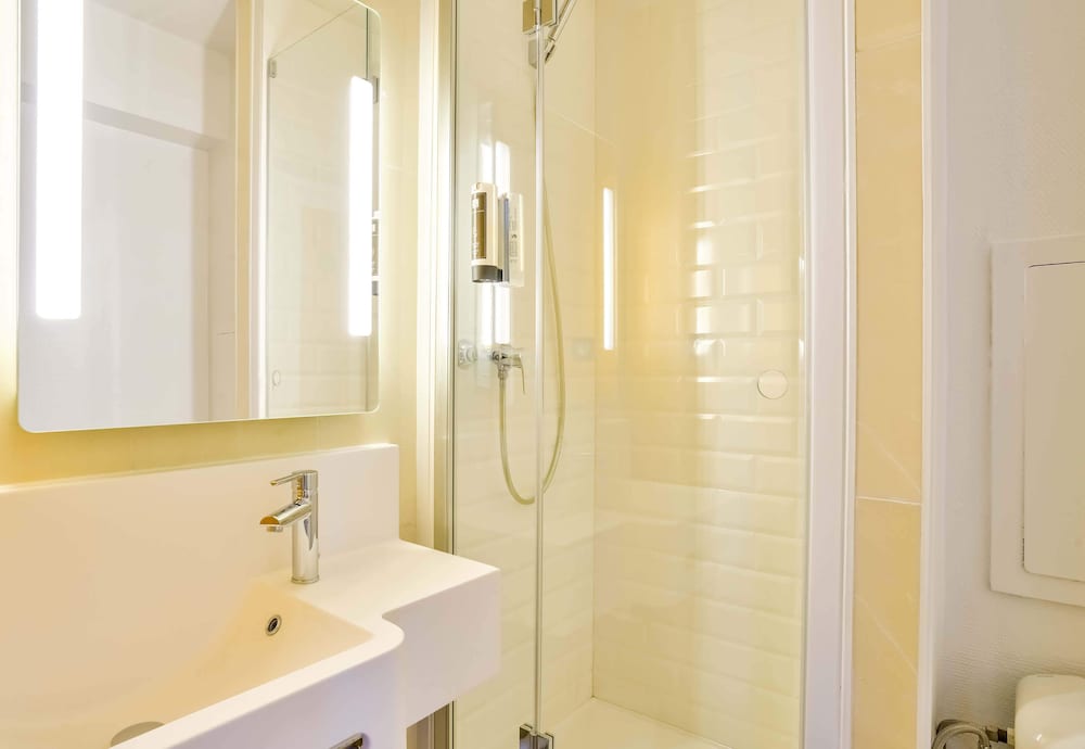 B&B HOTEL Paris Malakoff Parc des Expositions 55/57