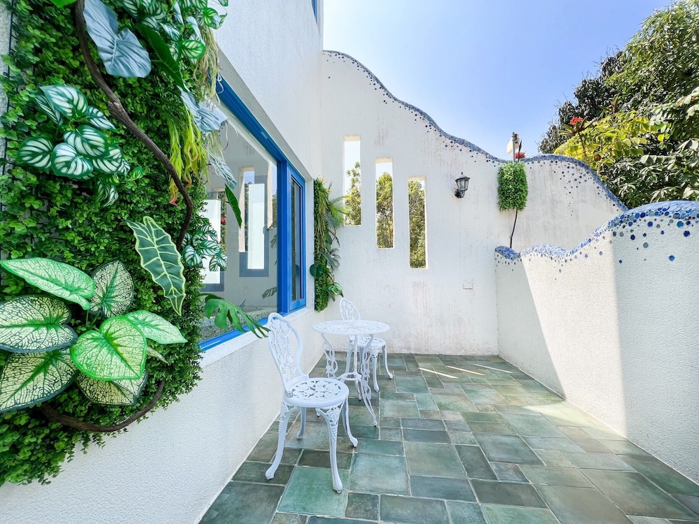 White Lighthouse B&B 43/50