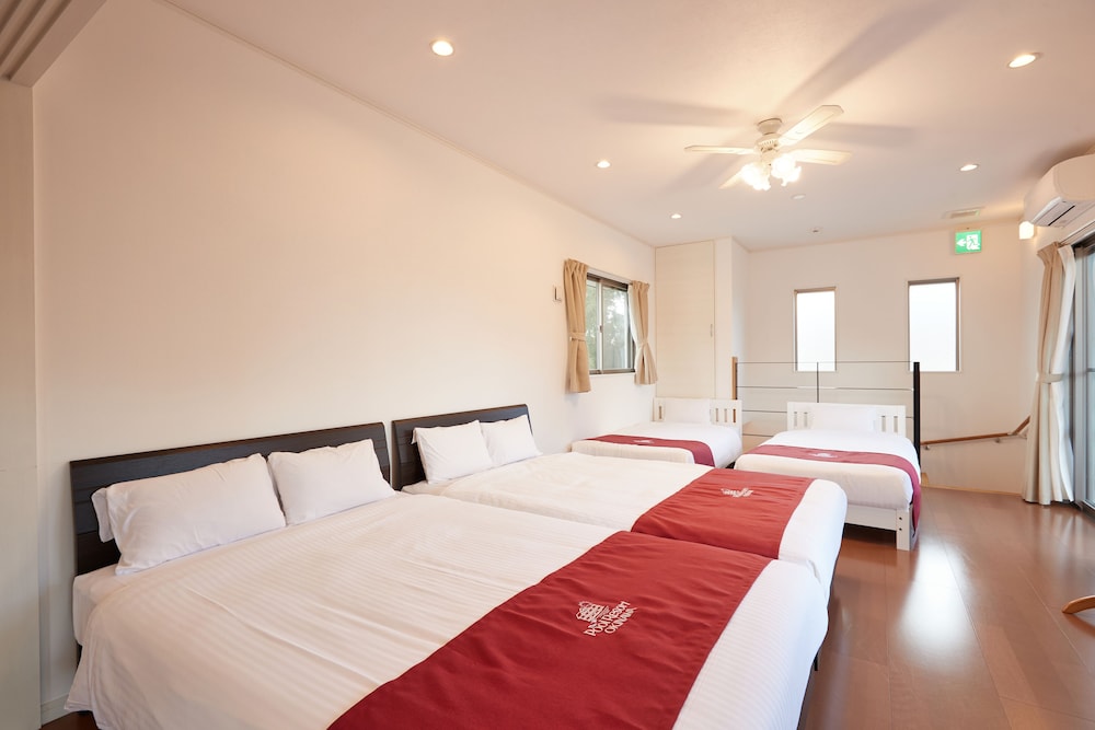 The Pool Resort Villa HASTAMANANA (ex. Pension Hasta Manana) 15/42