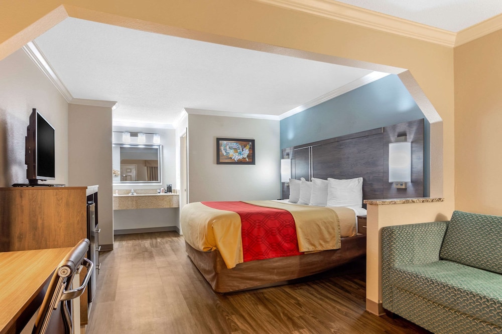 Econo Lodge Byron - Warner Robins 36/52