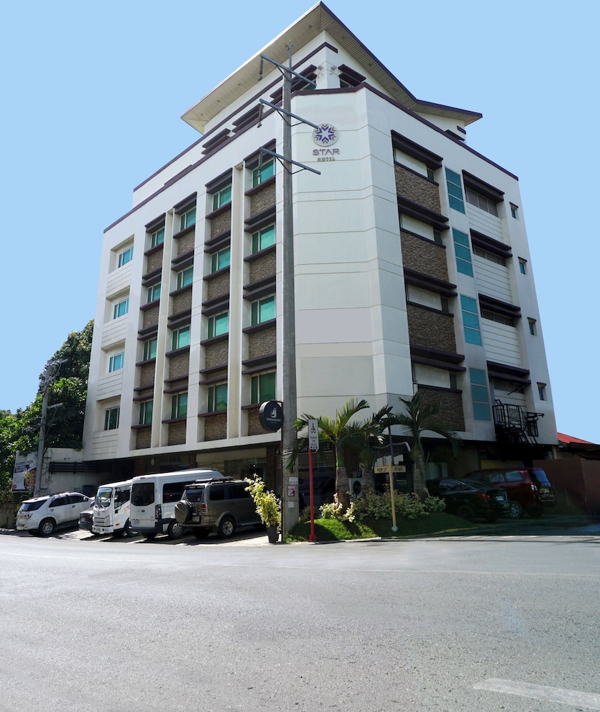 Star Hotel 3/26