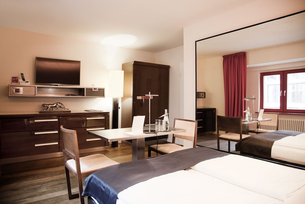 Hotel Adele 35/69