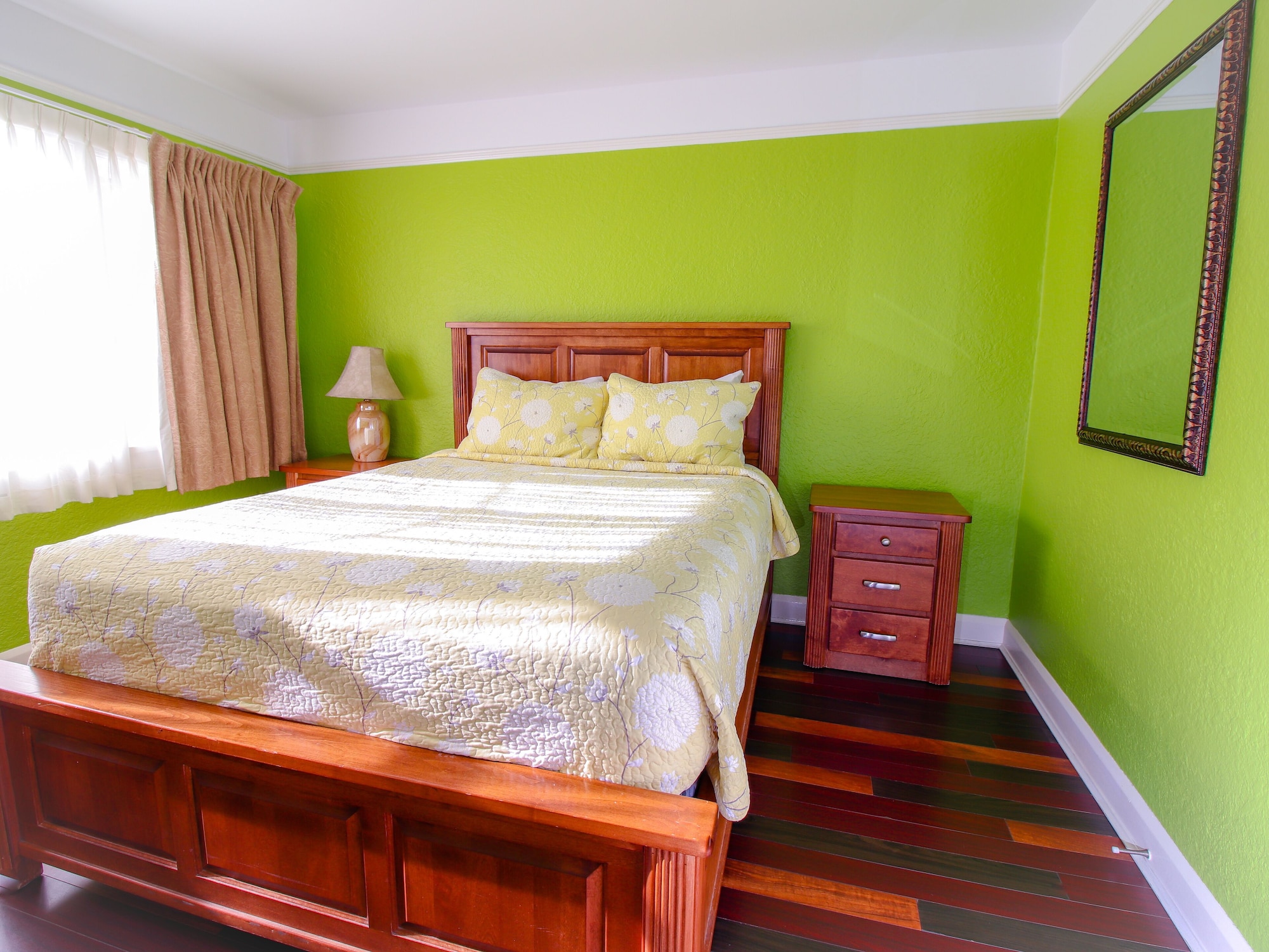 2 BEDROOMS, COTTAGE