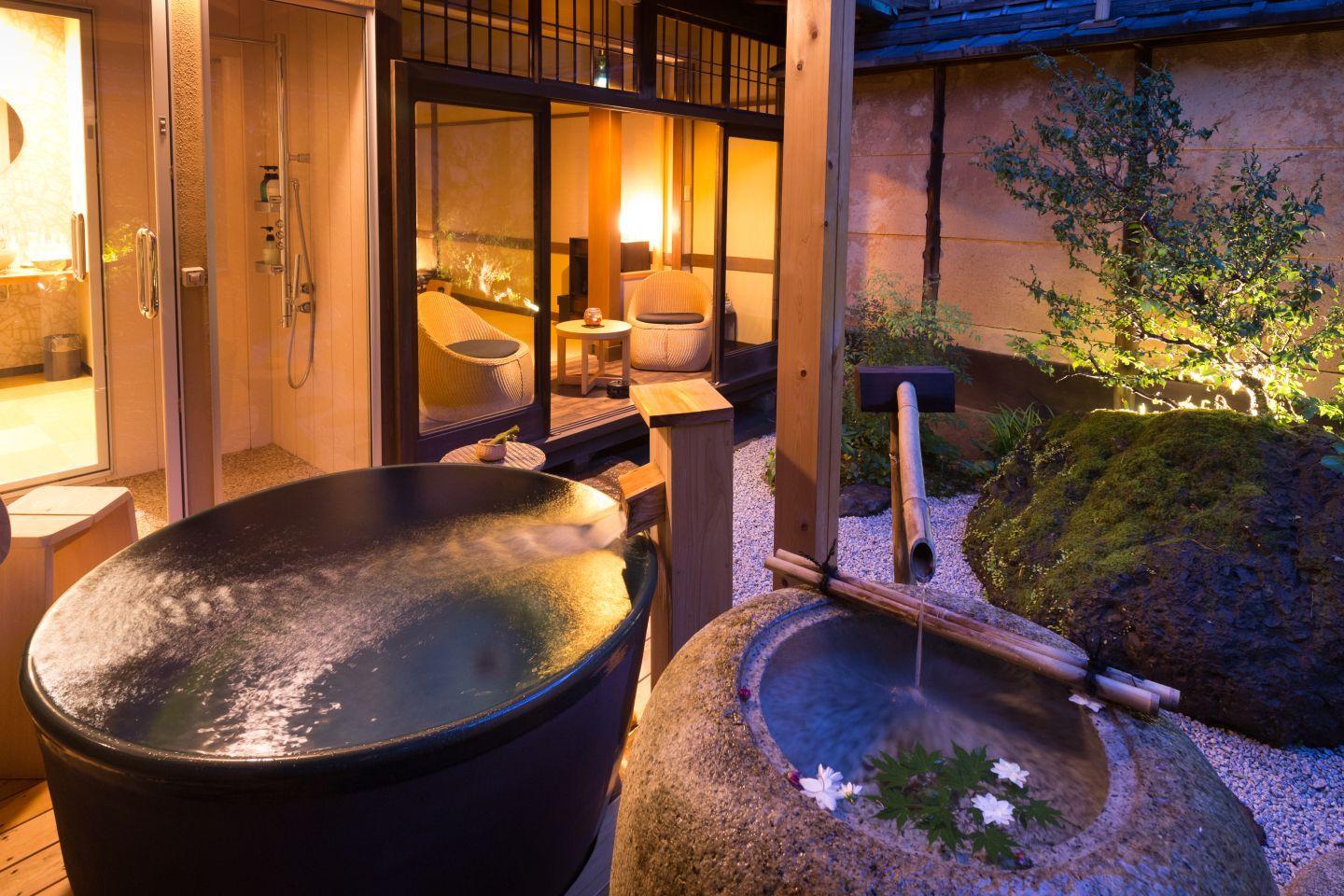 Japanese Western, Maisonette, Bathtub, Annex