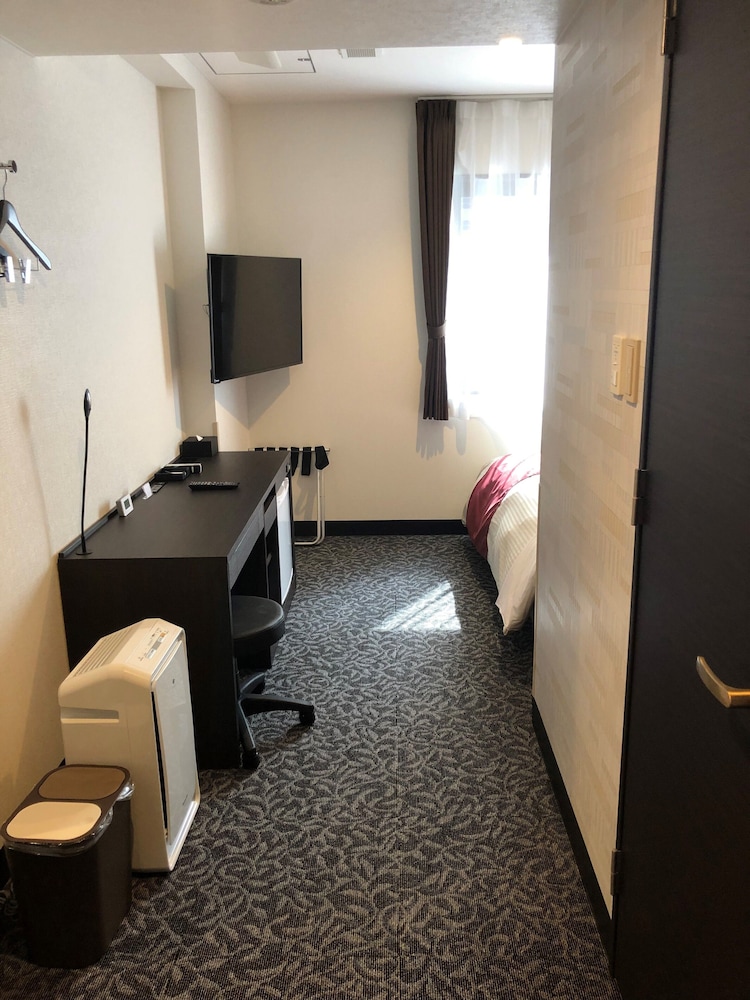 Ai Hotel Keikyu Kamata 40/48