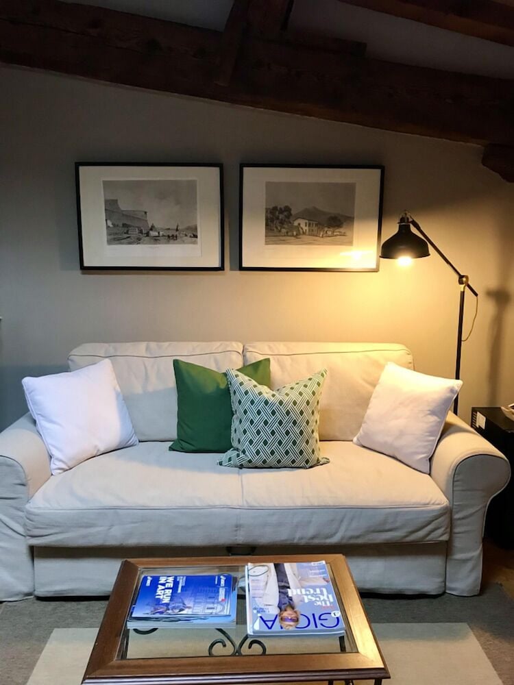 Capri Moon Guest House 36/50