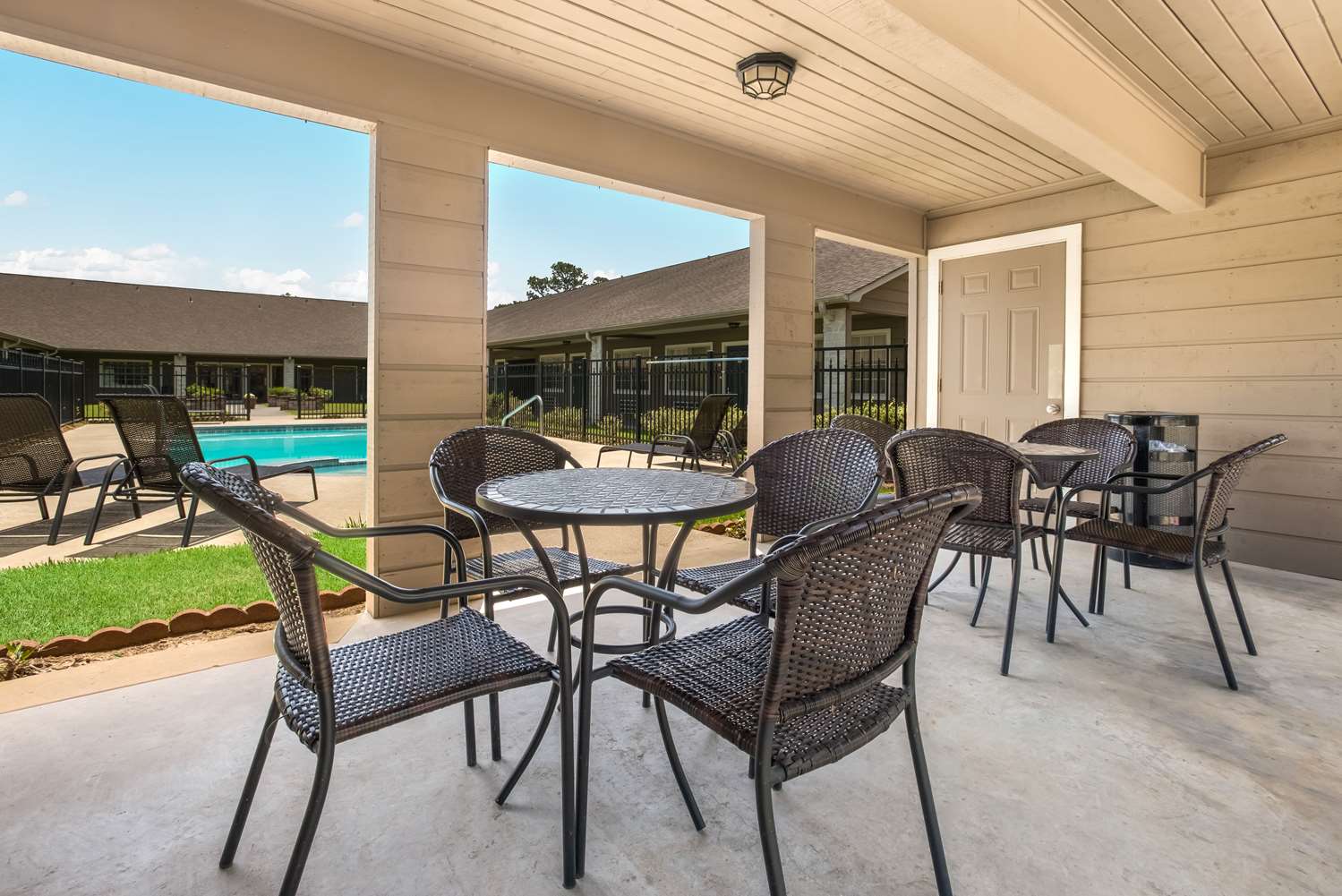 SureStay Hotel By Best Western Leesville 17/28