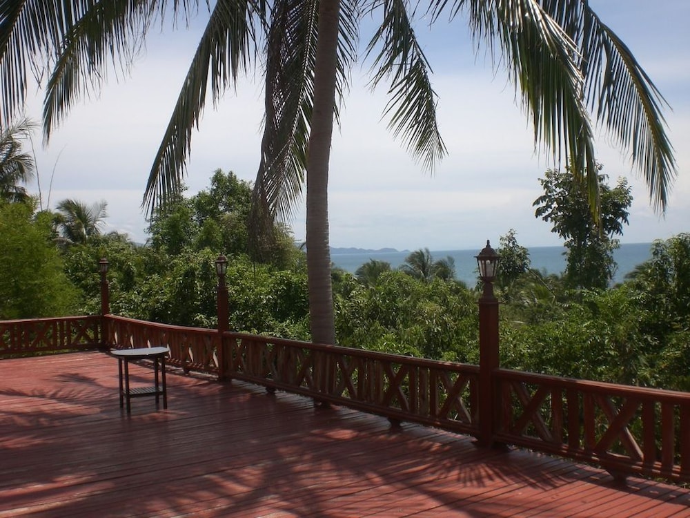 Golden Hill Resort 29/33