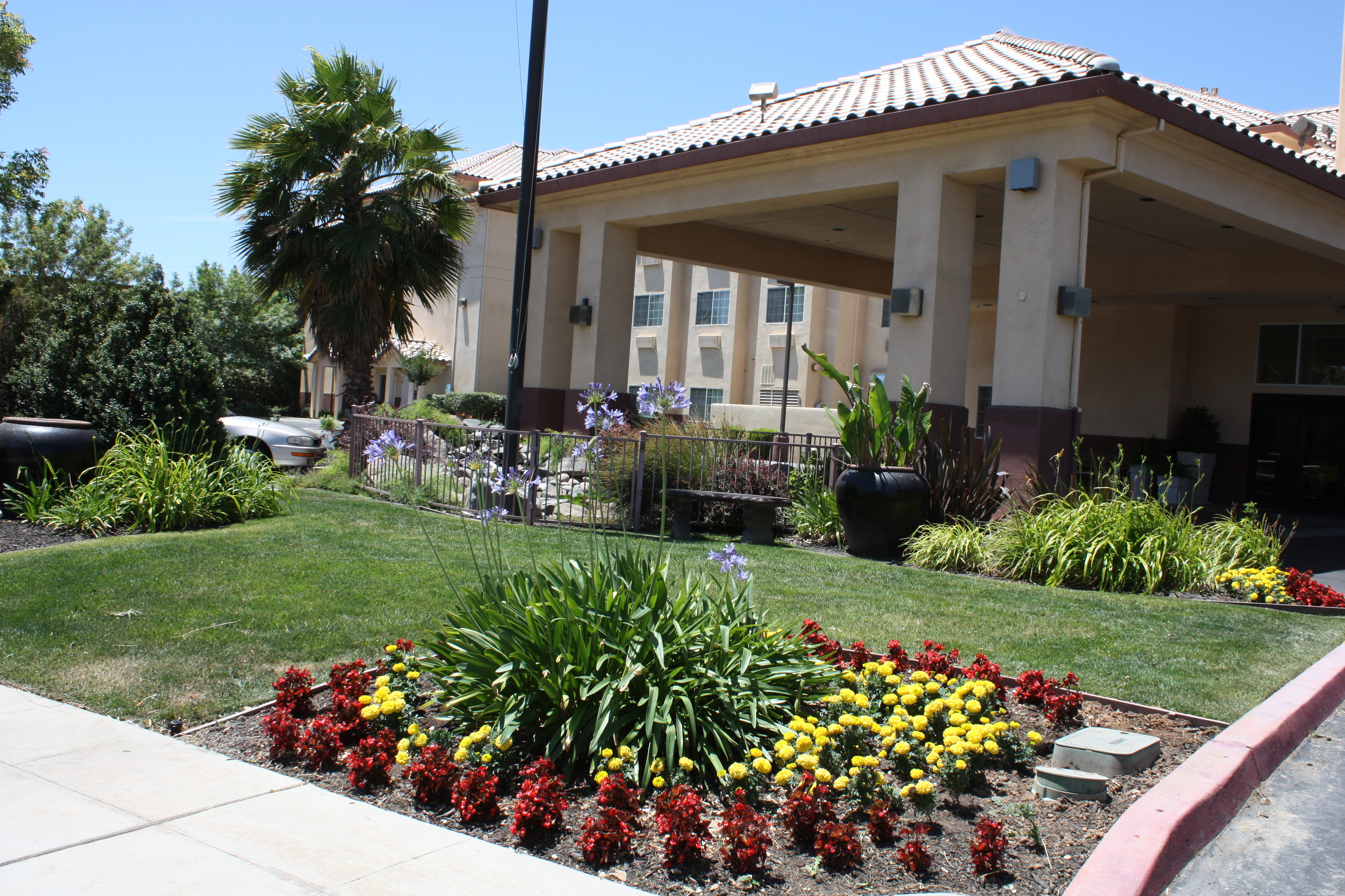 Holiday Inn Express Madera - Yosemite Park Area 40/42
