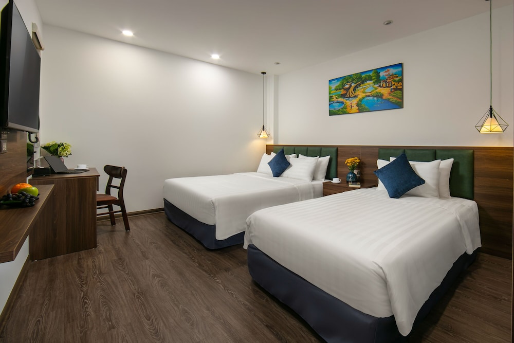 Deluxe, Twin Beds