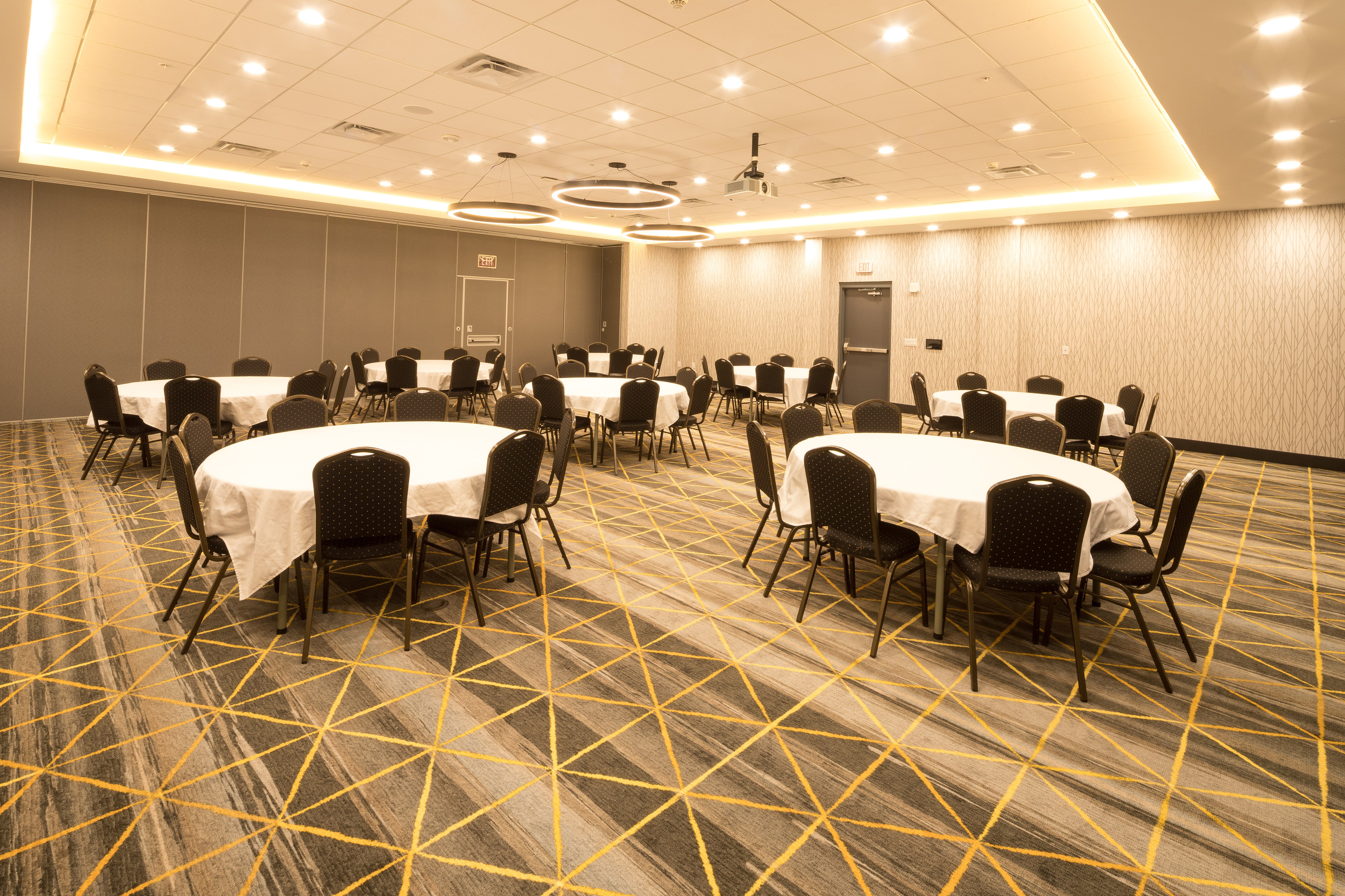 Holiday Inn Kalamazoo West 42/44