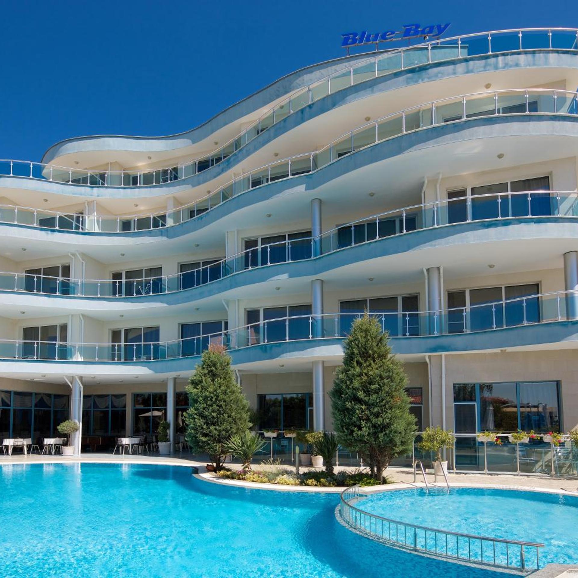 Blue Bay Hotel 5/50