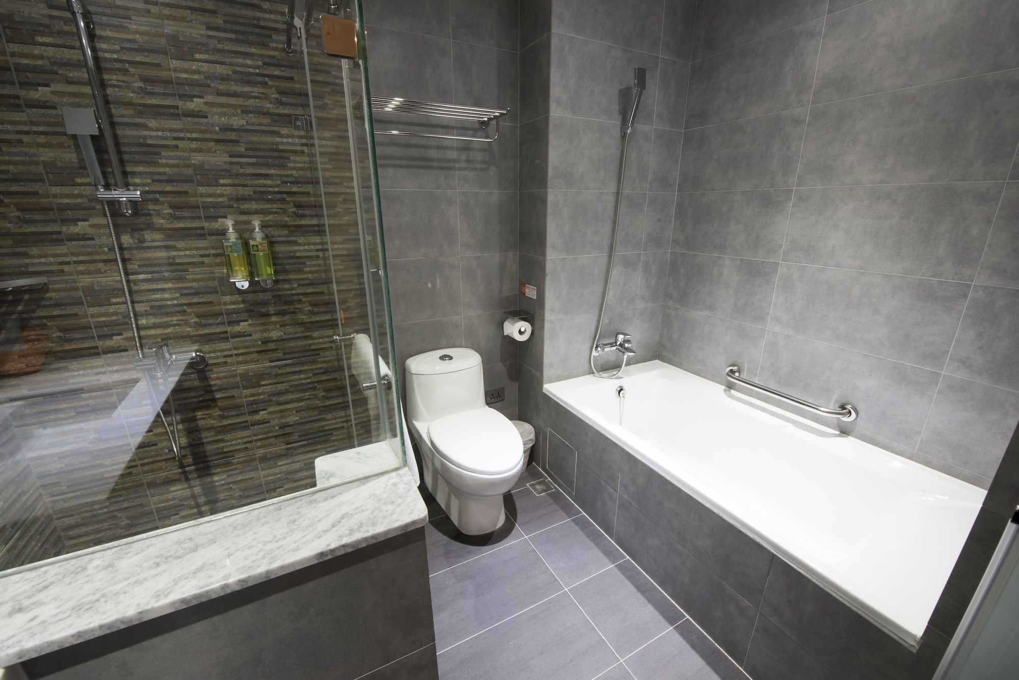 غرفة كلاسيكية بسريرين منفصلين، Legend Hotel Pier 2 5/5