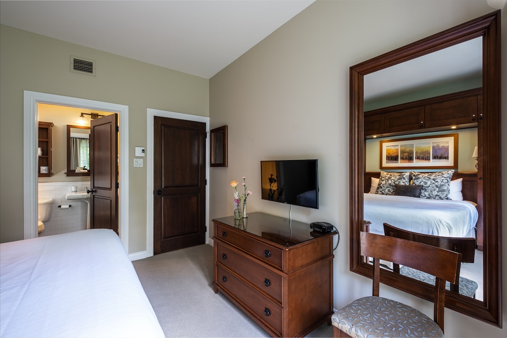 Chateau Beauvallon Mont Tremblant 20/71
