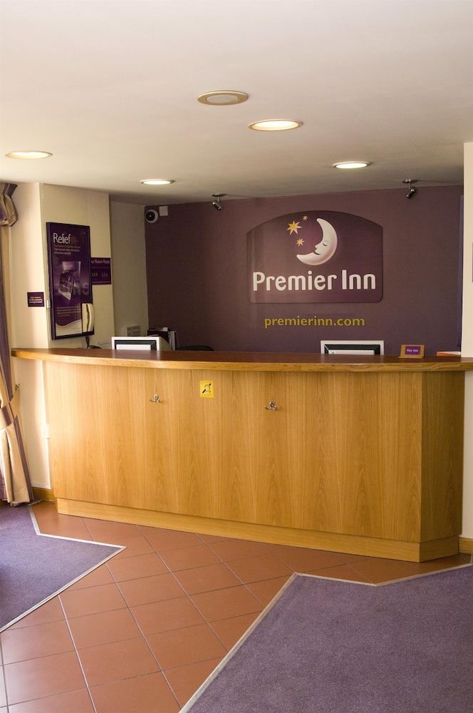 Premier Inn Sheffield/Barnsley (M1 Jct36) 6/51