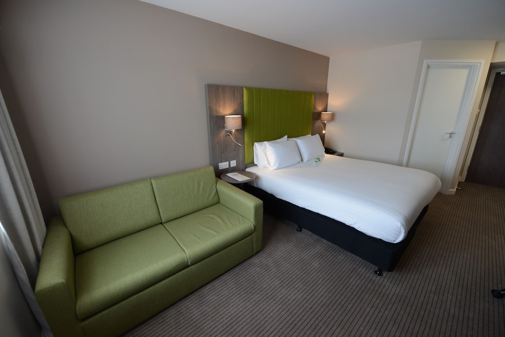 Holiday Inn Wolverhampton - Racecourse By IHG 8/49