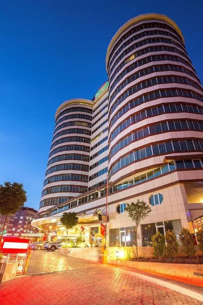 Yilmazoglu Park Otel 4/40