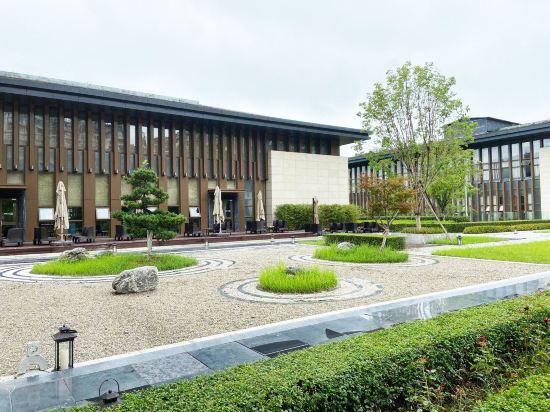 Minyoun Langzhong Ancient City Resort 28/30