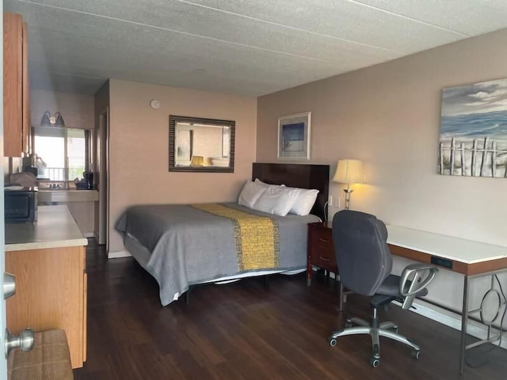 APM Inn & Suites 39/54
