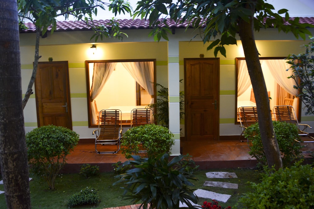 Ngoc Viet Bungalow 2/42