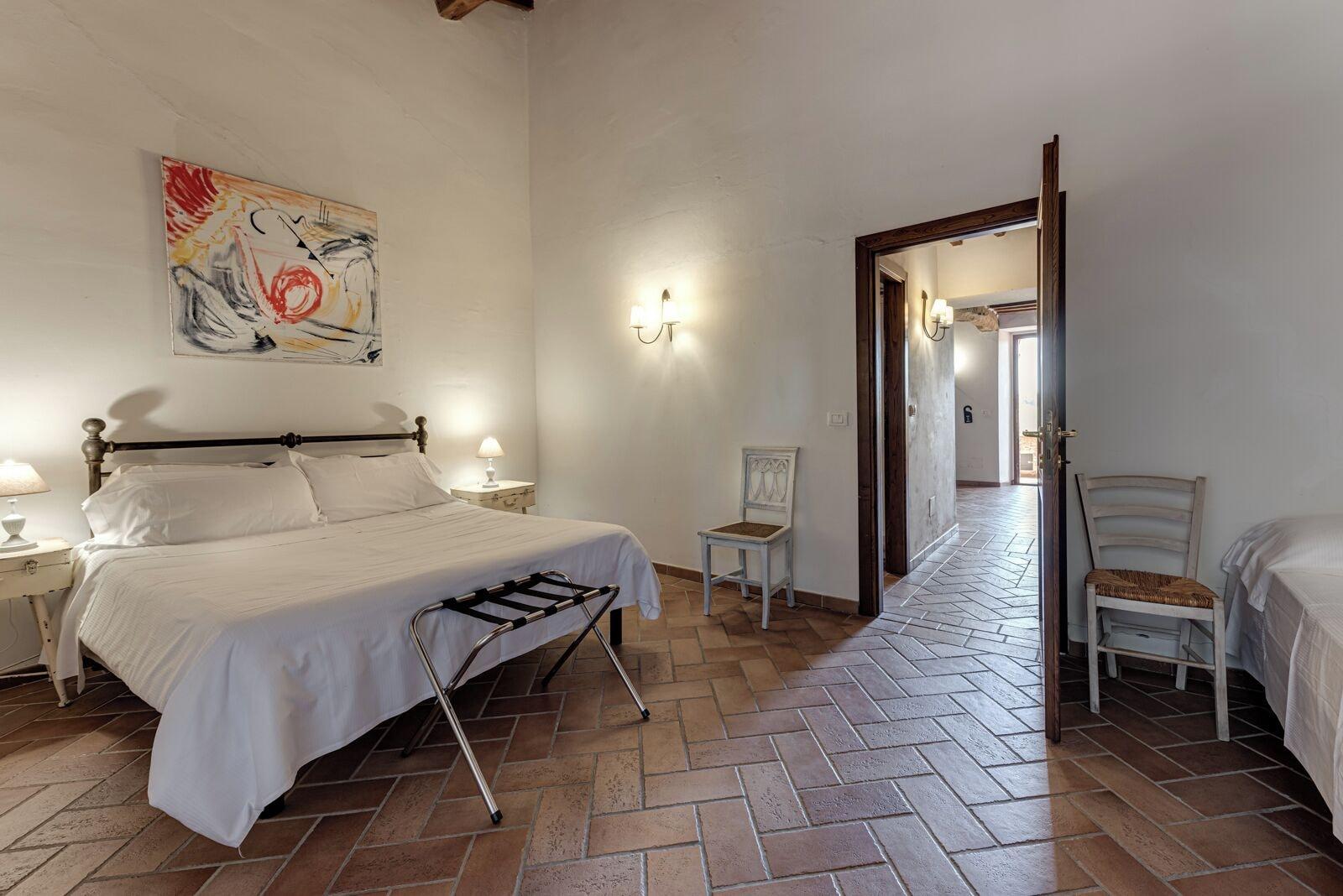 2 Bedrooms, Suite, Hill View, 2 Bathrooms