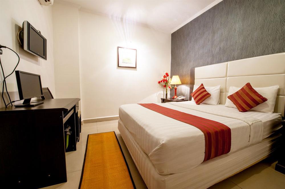 City Centre Hotel 8/35